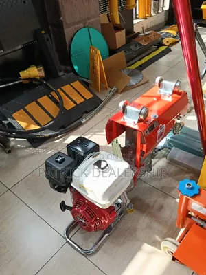 Lori 1ton Concrete Hoist