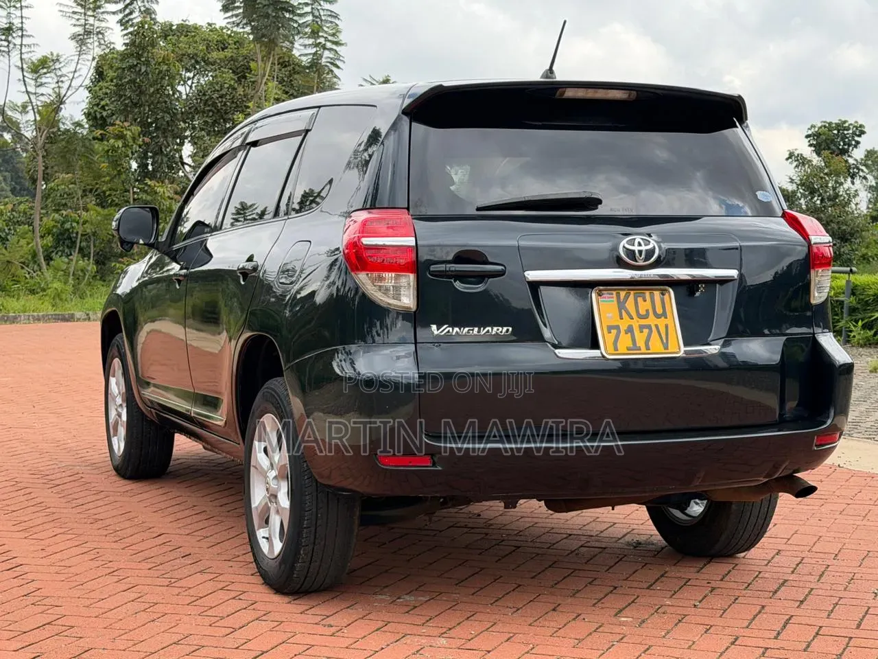 Toyota Vanguard 2014 Black