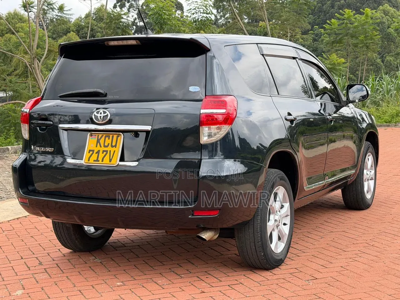 Toyota Vanguard 2014 Black