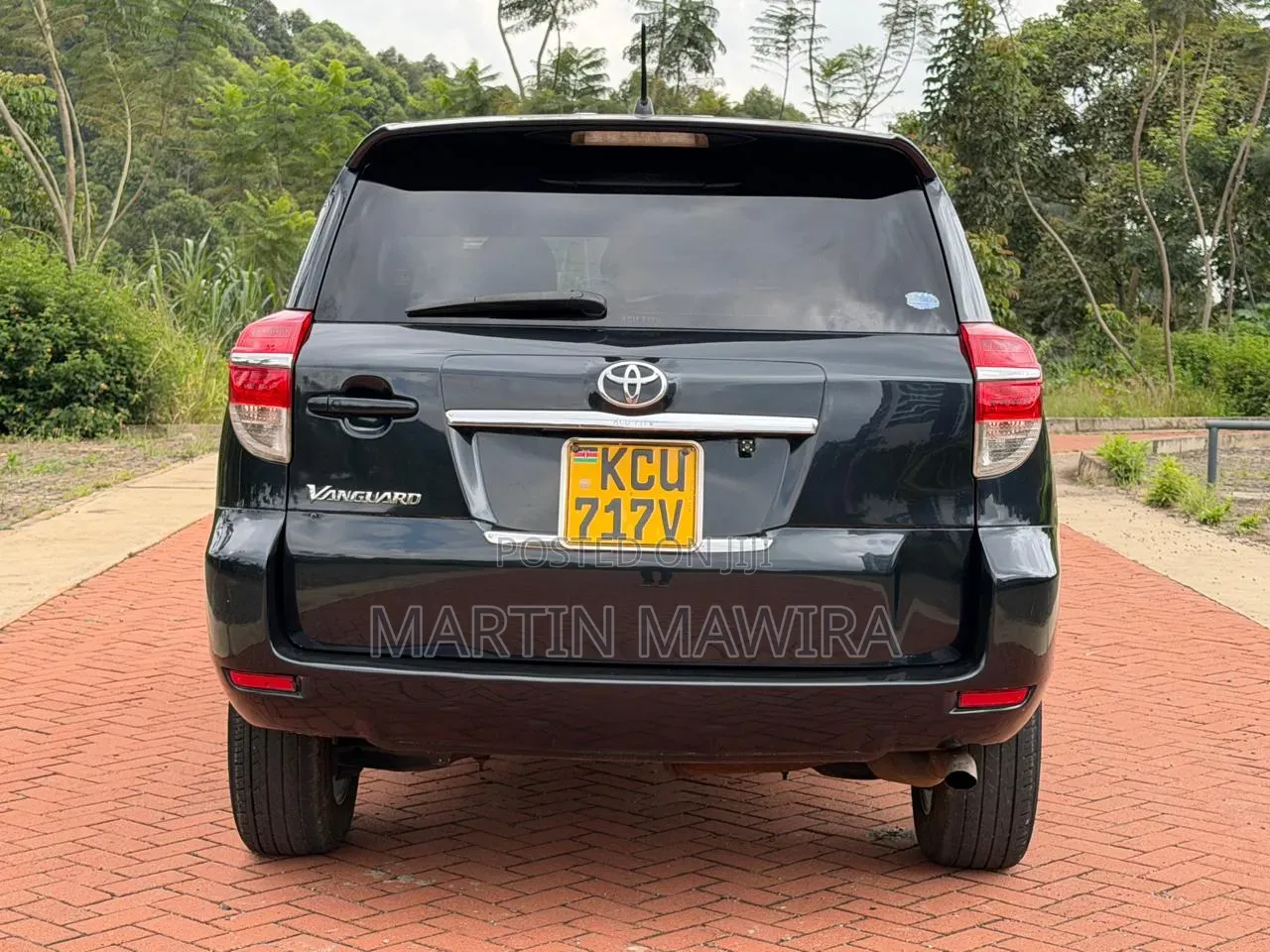 Toyota Vanguard 2014 Black