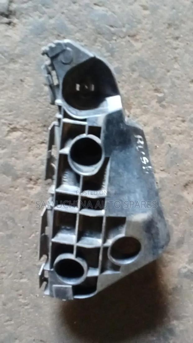Bumper Slide Toyota Rush - main view