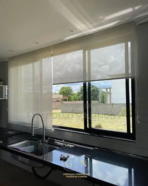 Sunscreen Roller Blinds for Offices Modern Homes