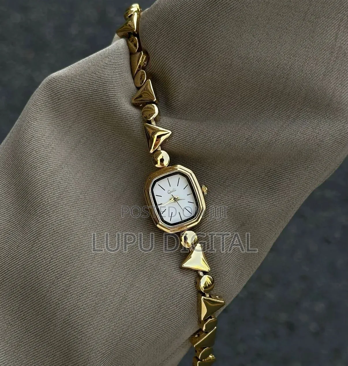 Ip Plated Steel Finish Gedi Ladies Watch