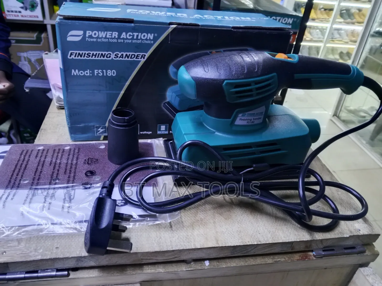 Power Action Finishing Sander