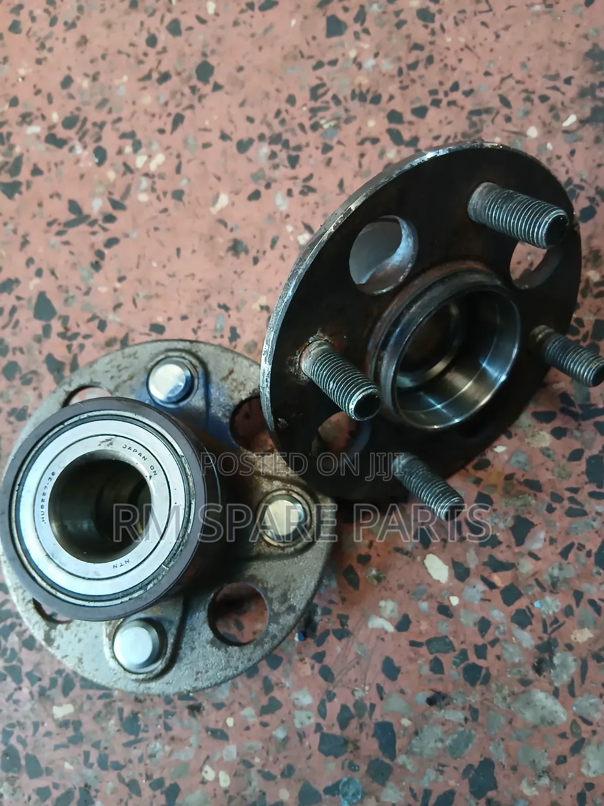 Rear Hub Honda Freed