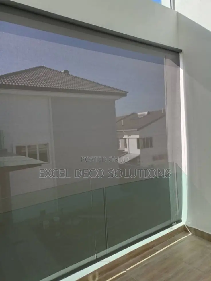 Sunscreen Roller Blinds – Executive Window Covering
