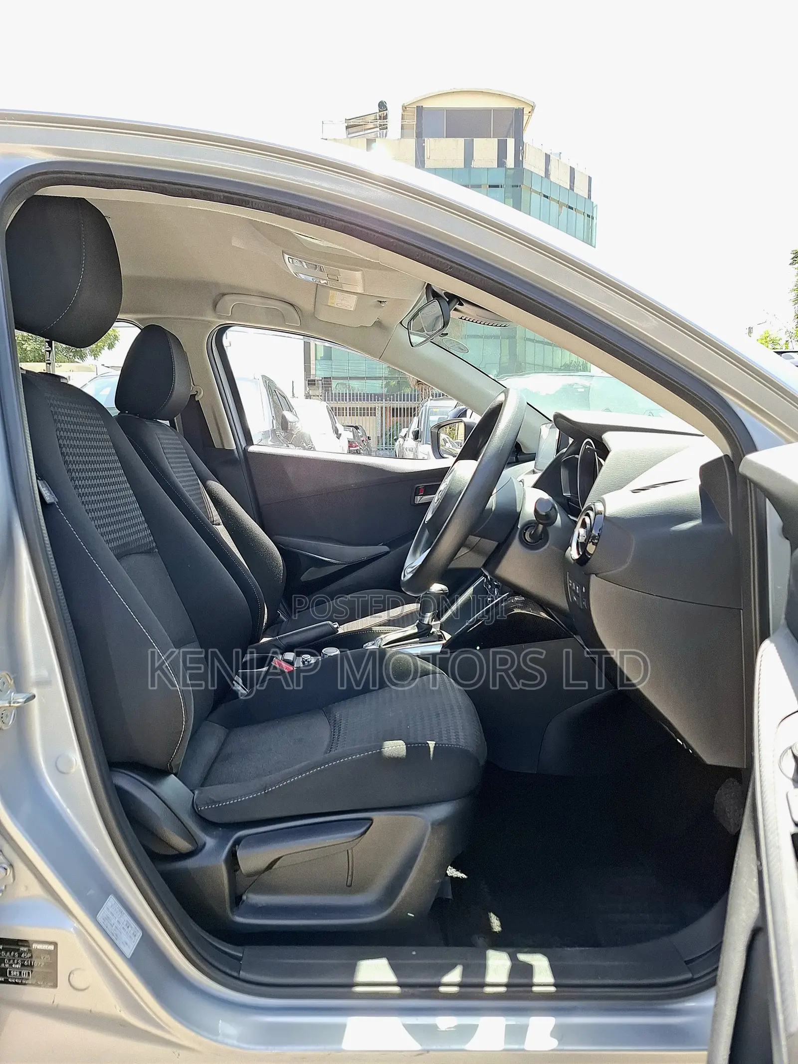 Mazda Demio 2019 Silver