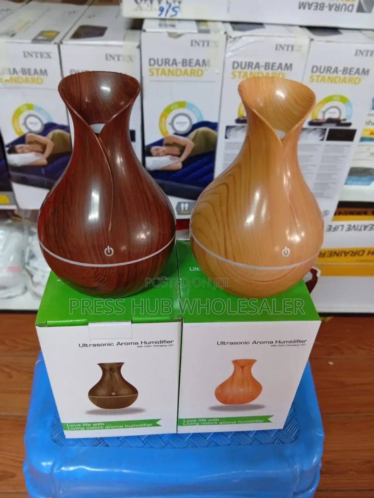 Ultrasonic Aroma Humidifier With Colorful Led Lights.