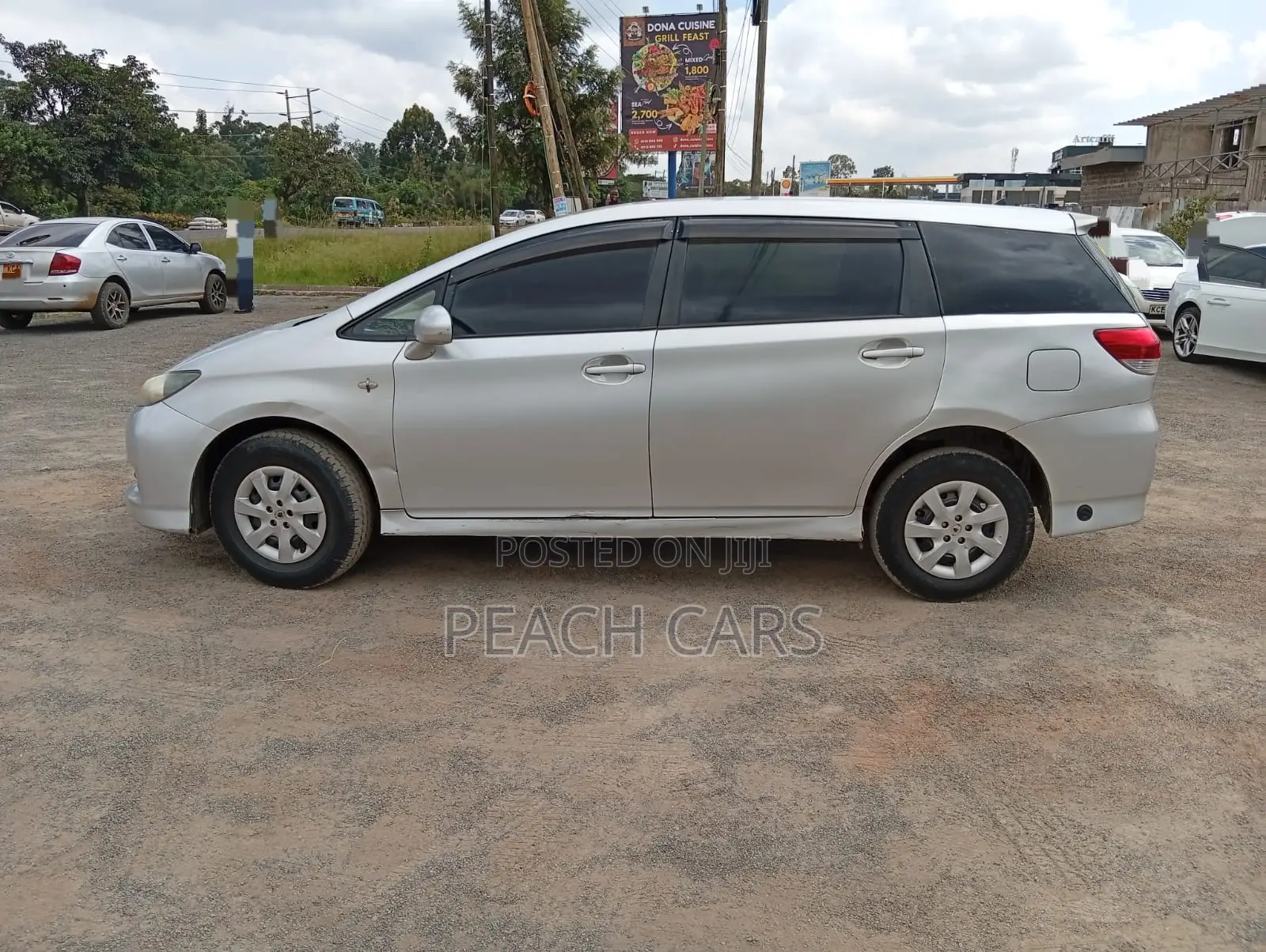 Toyota Wish 2012 Silver