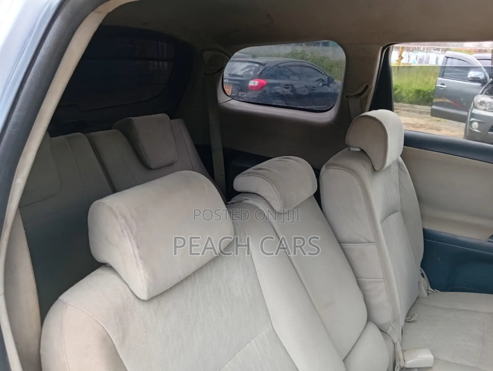 Toyota Wish 2012 Silver