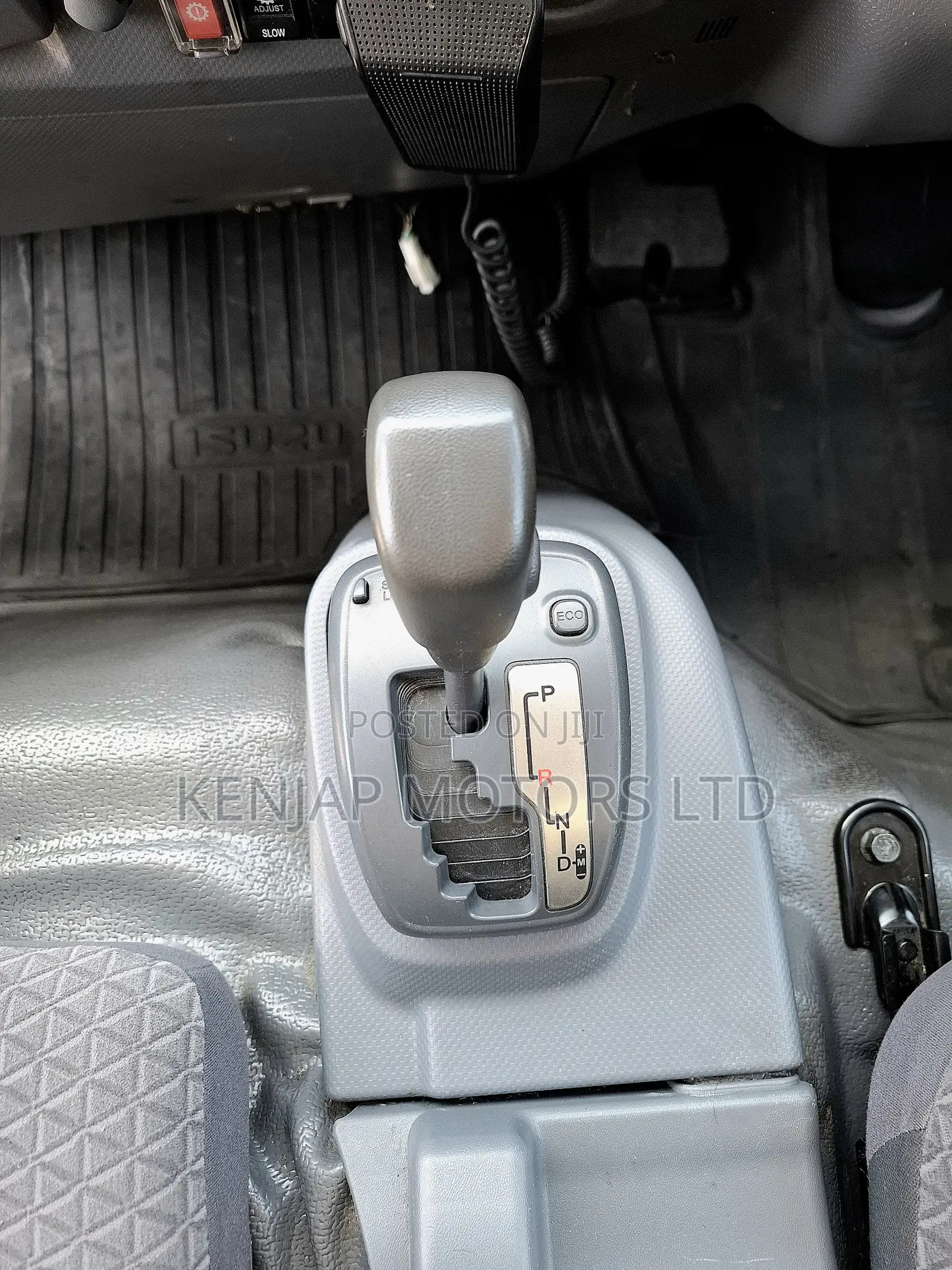 2020 Isuzu Elf Freezer