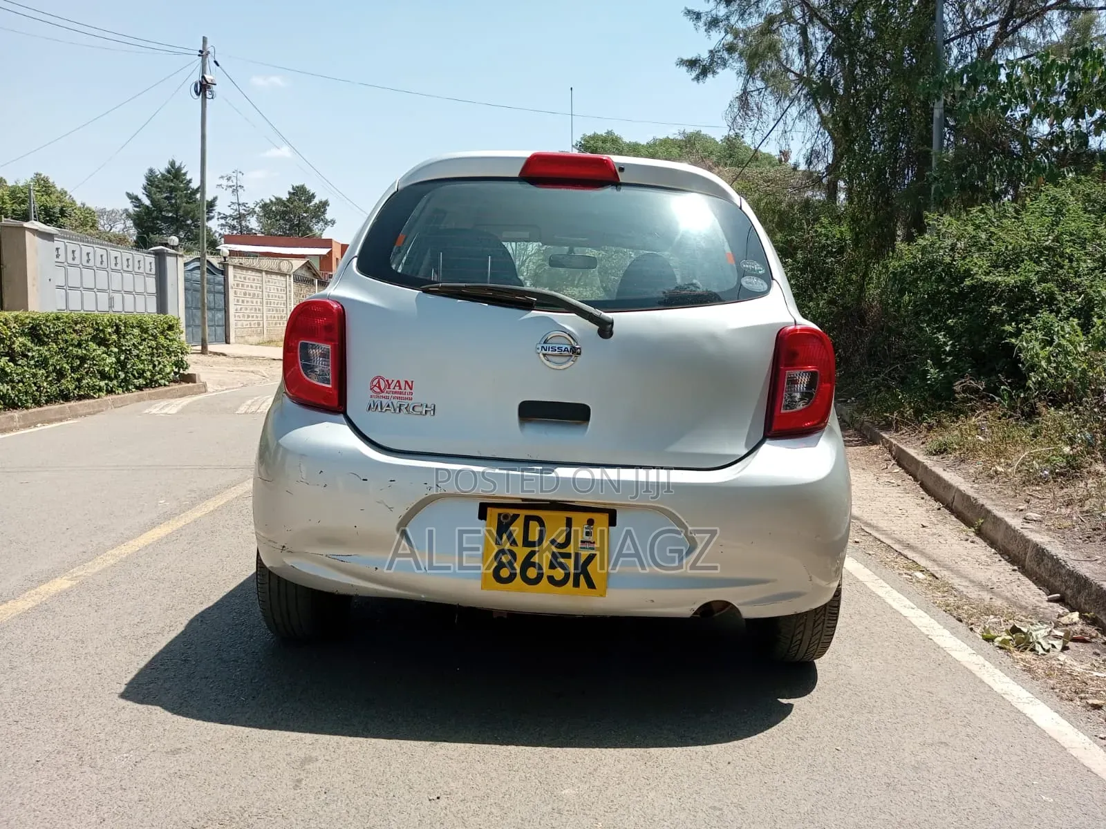 Nissan March 1.2 FWD 2015 Silver