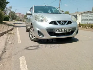 Nissan March 1.2 FWD 2015 Silver