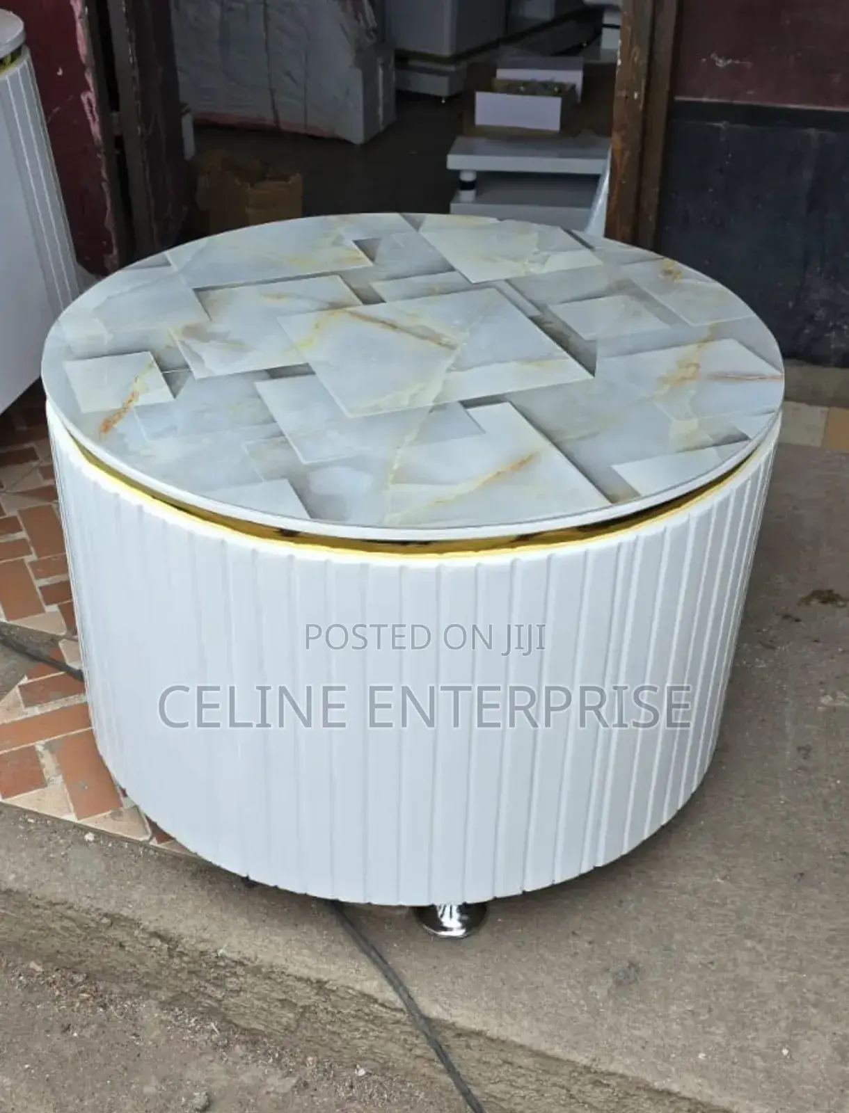 Round Coffee Table