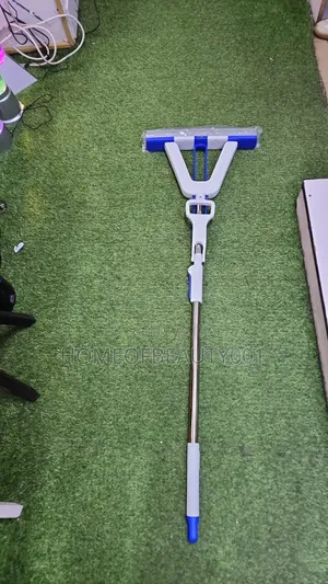 High Quality Self Squeezing Sponge Mop Perfect for Floors.