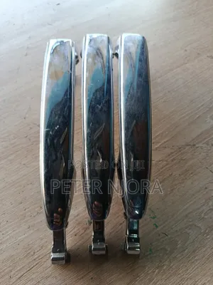 Noah /Voxy Chrome Door Handles