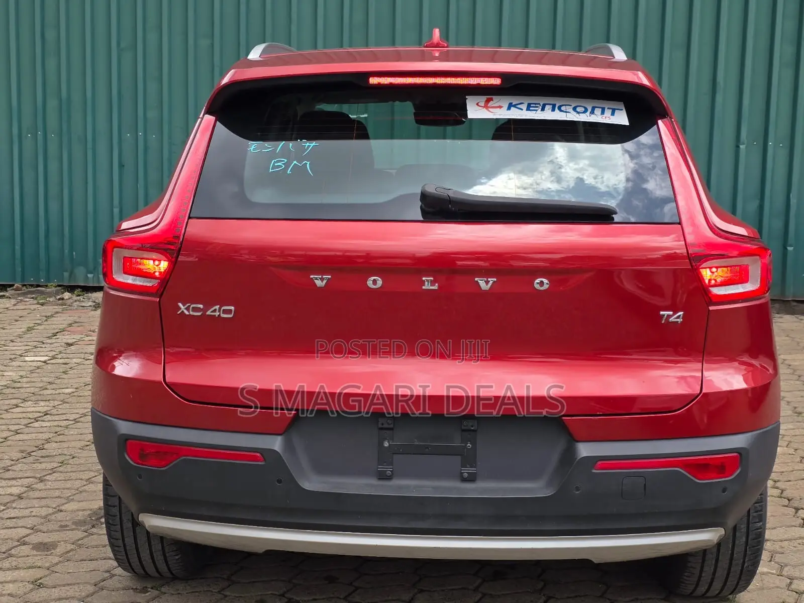 Volvo XC40 T3 Petrol FWD 2018 Red