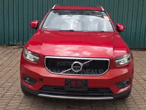 Volvo XC40 T3 Petrol FWD 2018 Red