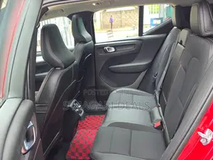 Volvo XC40 T3 Petrol FWD 2018 Red