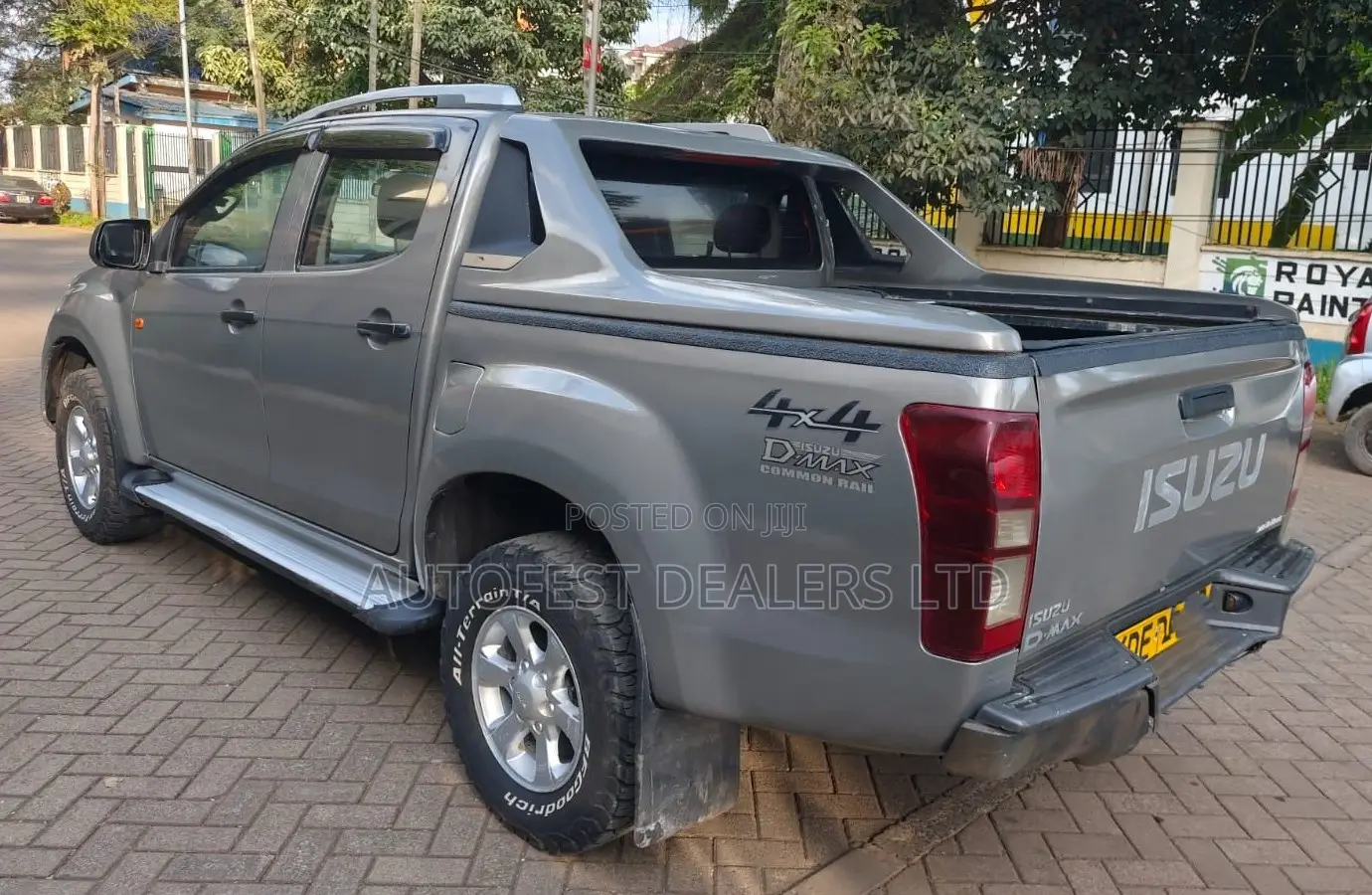 Isuzu D-MAX 2021 Gray