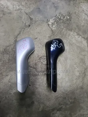 Suzuki Escudo Wing Mirror 2010 