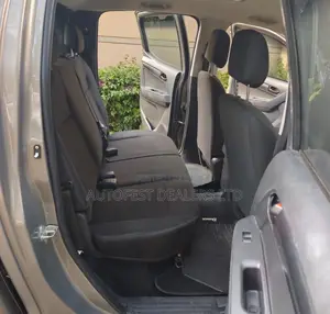Isuzu D-MAX 2021 Gray
