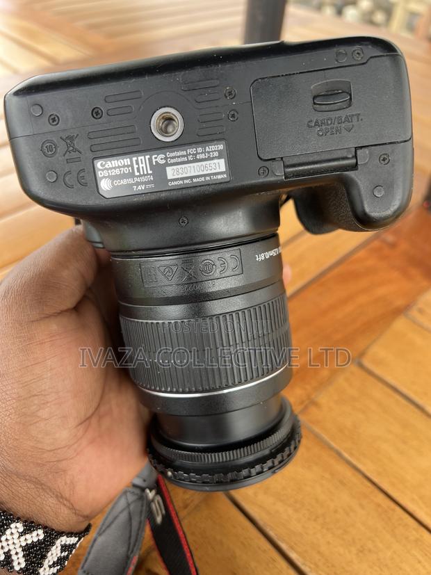Canon Eos 4000d DSLR Camera With 18-55mm and 75-300mm - thumbnail 9