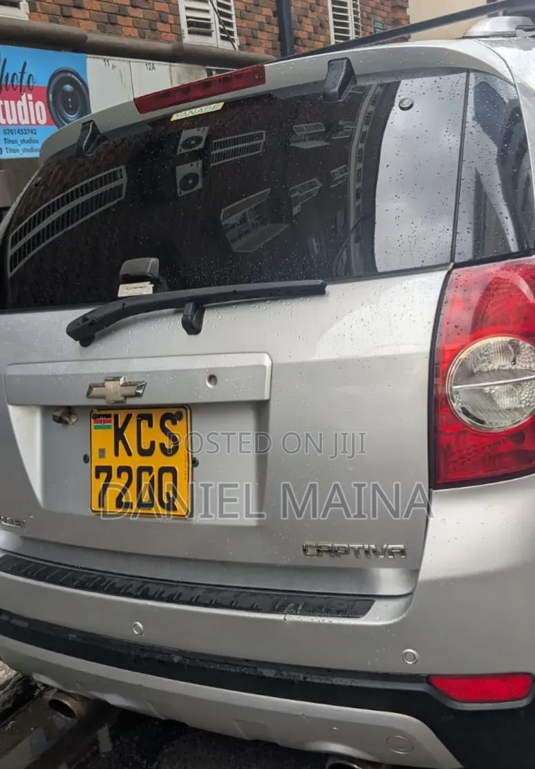 Chevrolet Captiva 2013 Silver