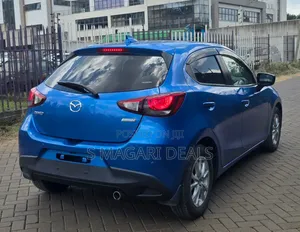 Mazda Demio 2018 Blue