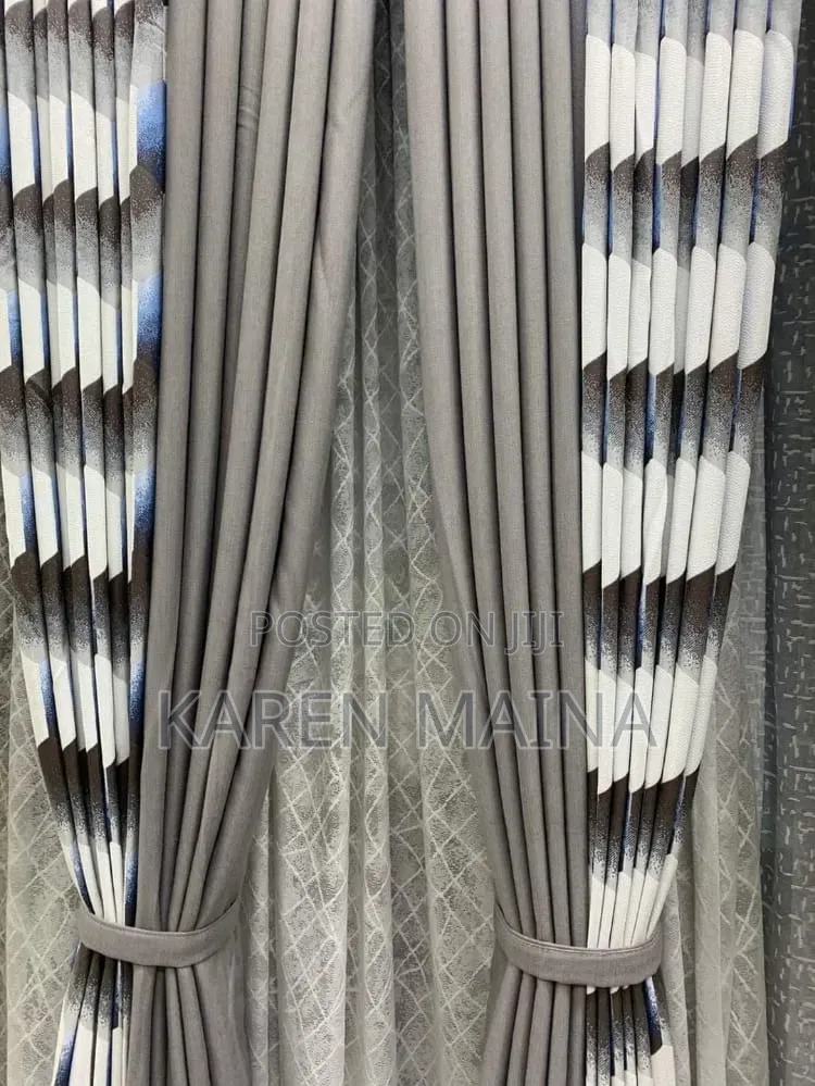 Stylish Modern Curtains And Office Blind
