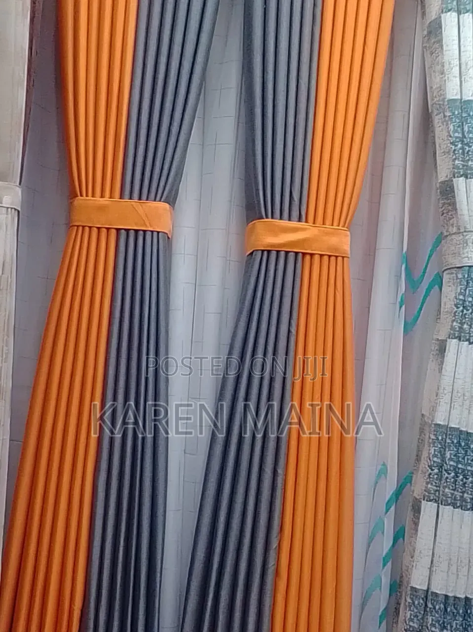 Stylish Modern Curtains And Office Blind