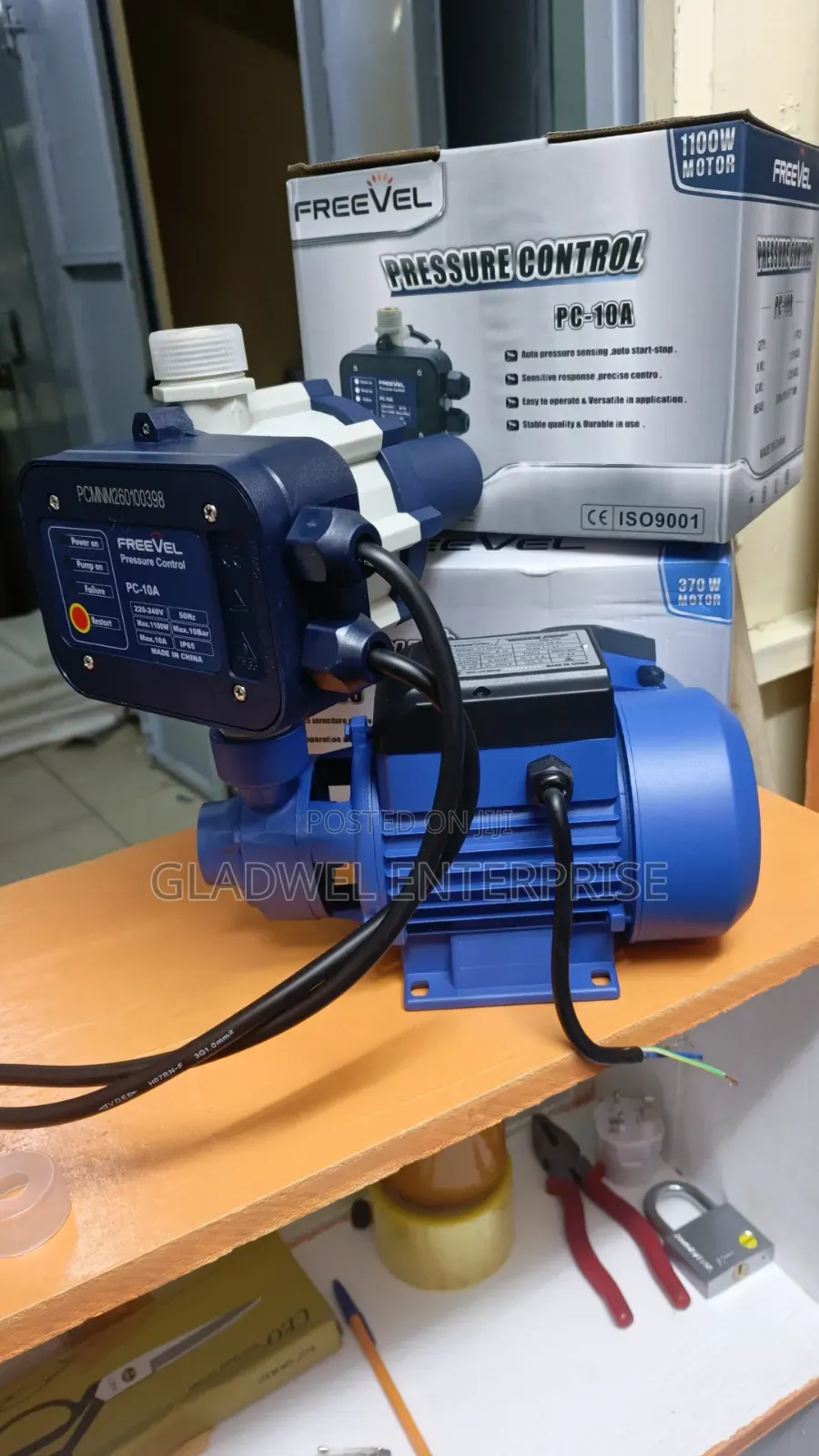 Electric Freevel Water Booster Pump 0.5hp With Pressure Control
