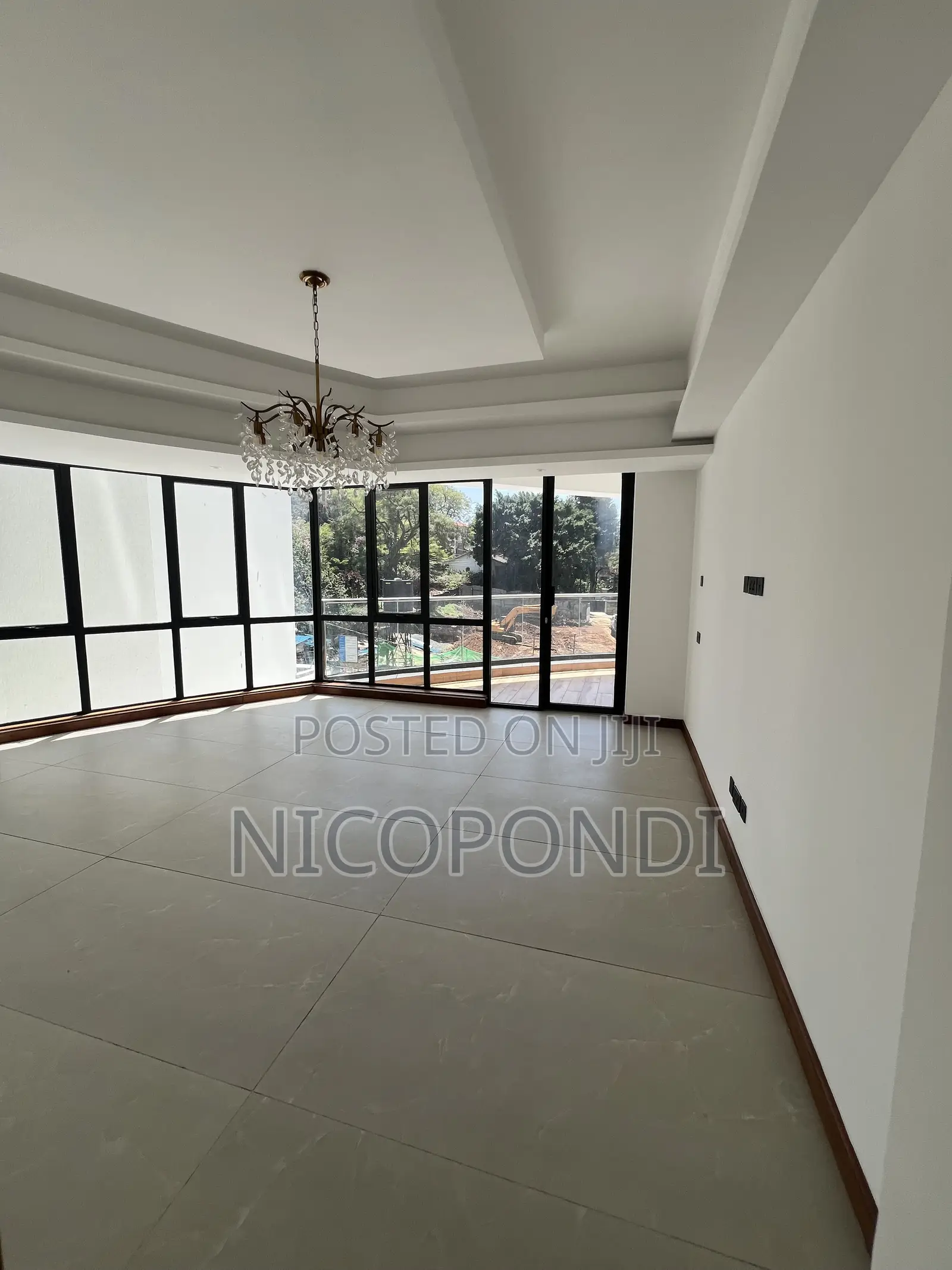4bdrm Apartment in Riverside Drive for sale