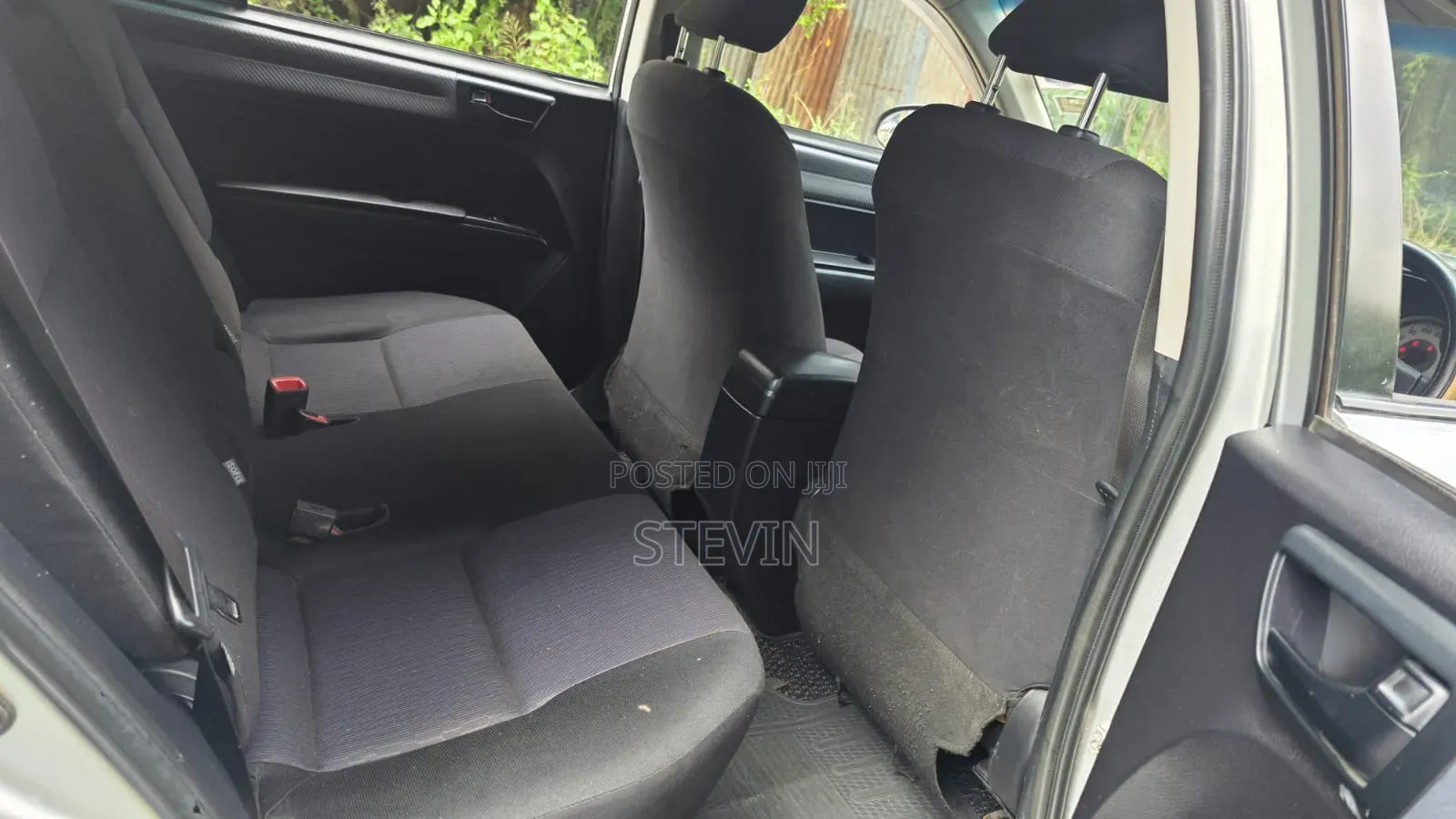 Toyota Corolla Fielder 2013 Silver
