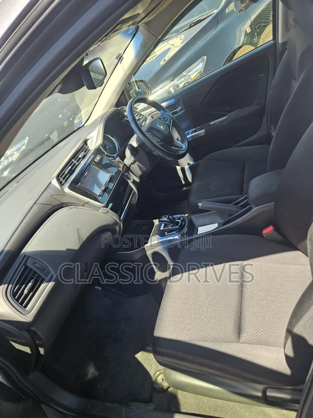 Honda Grace 2019 Silver