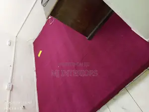 Durable Maroon Wall to Wall Carpet for Busy Office Floors