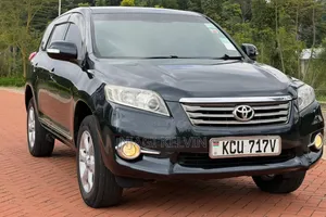 Toyota Vanguard 2013 Black