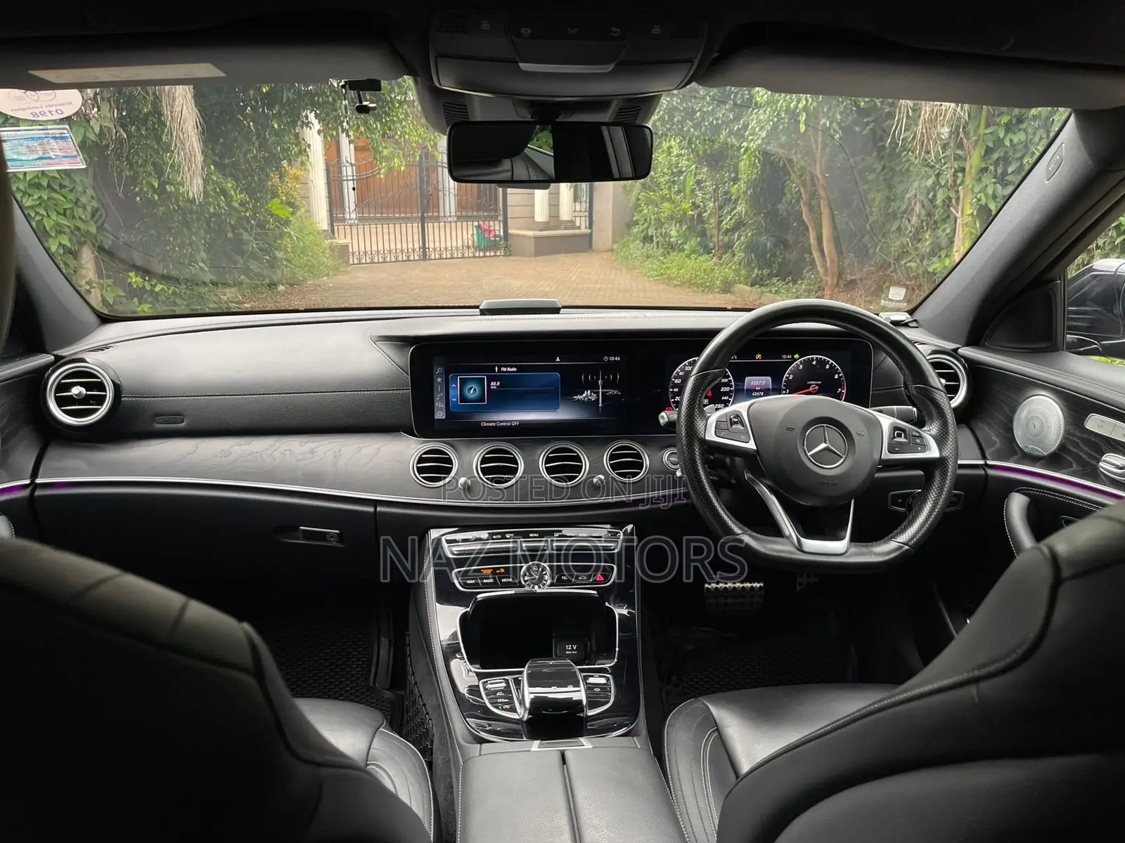 Mercedes-Benz E200 2017 Black