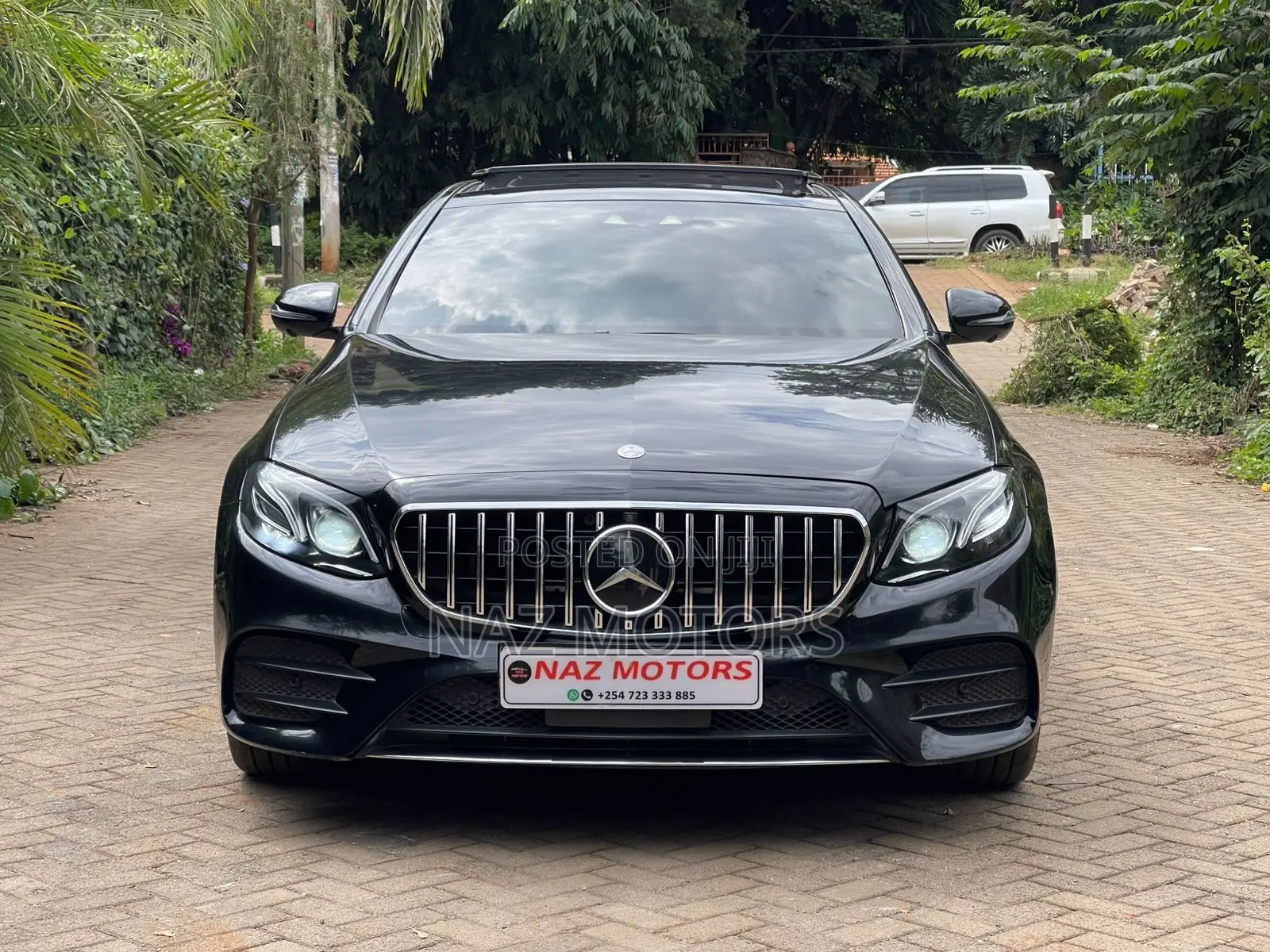 Mercedes-Benz E200 2017 Black
