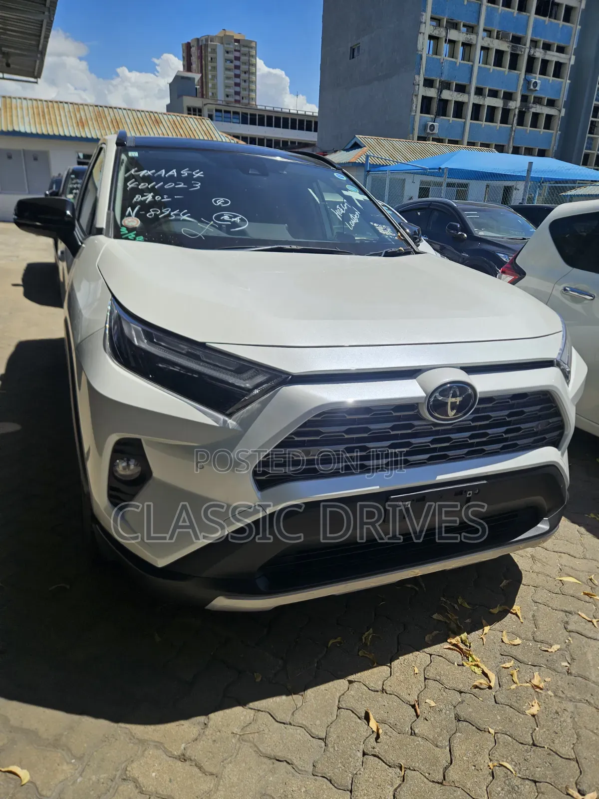 Toyota RAV4 2019 White