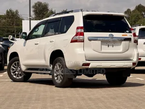 Toyota Land Cruiser Prado 2.7 2017