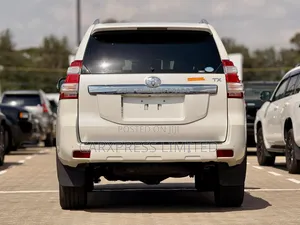 Toyota Land Cruiser Prado 2.7 2017
