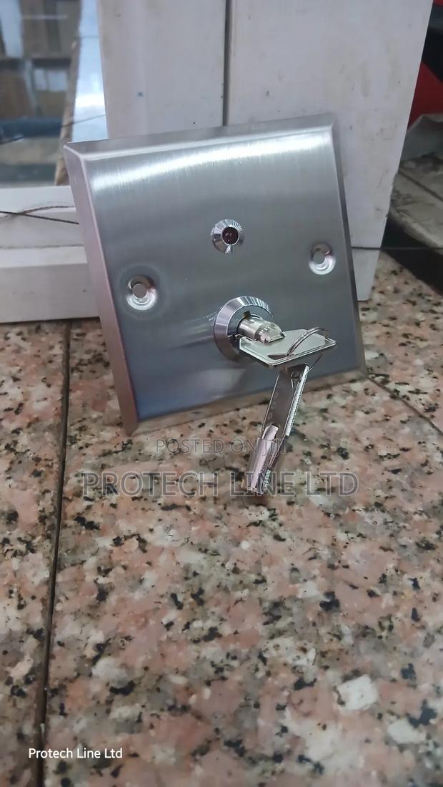 Keyed Override Switch