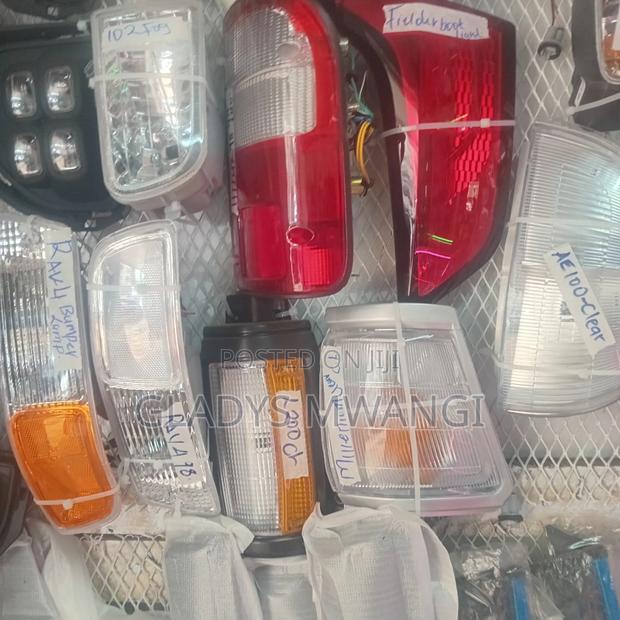 Headlights and Rear Lights Lenses - thumbnail 6