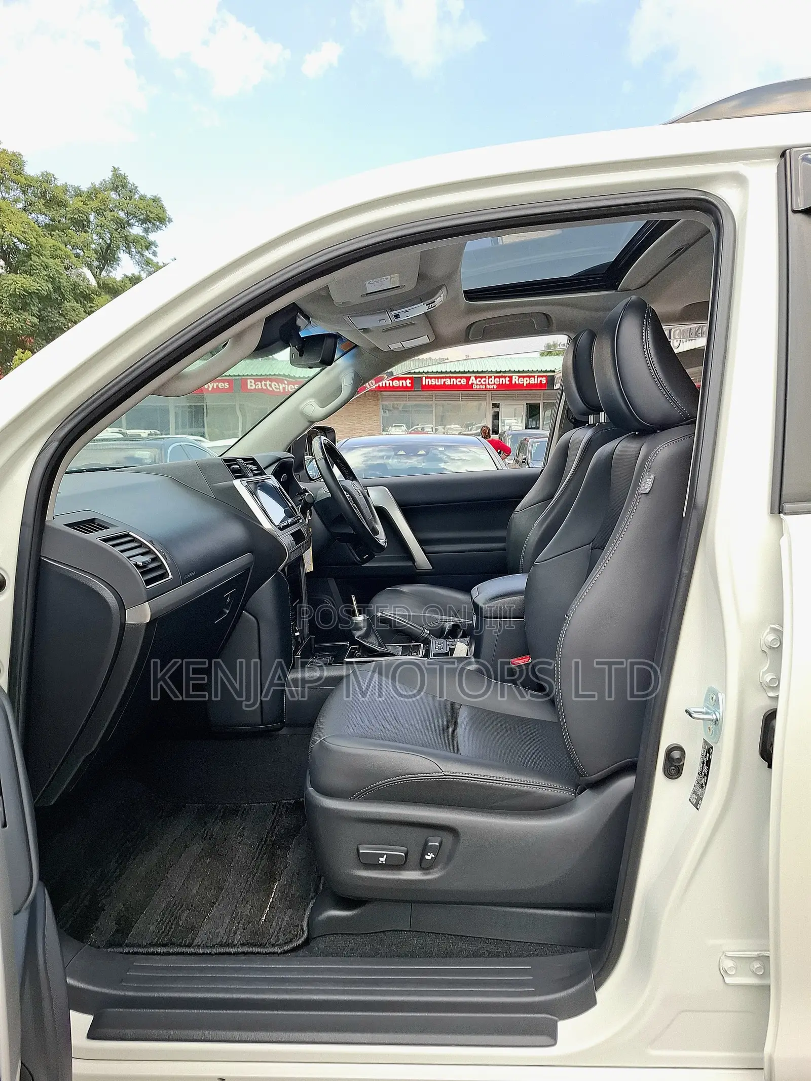 Toyota Land Cruiser Prado 2.8 2021 Pearl