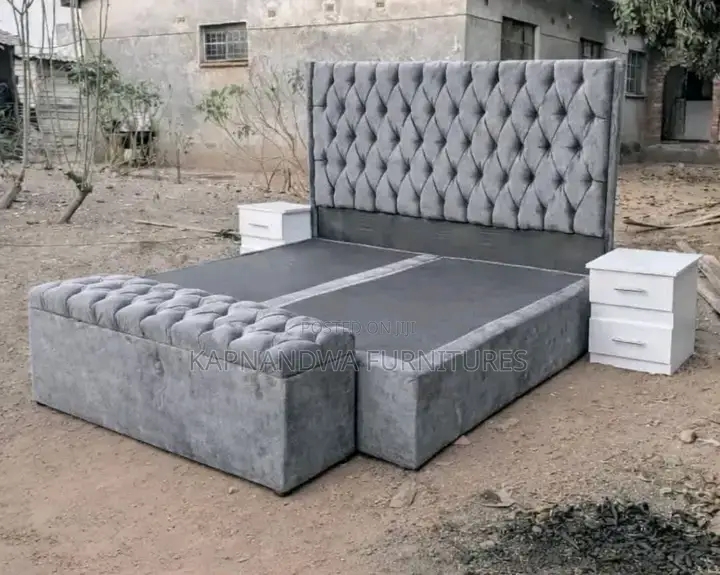 Modern 5*6 Chester Bed