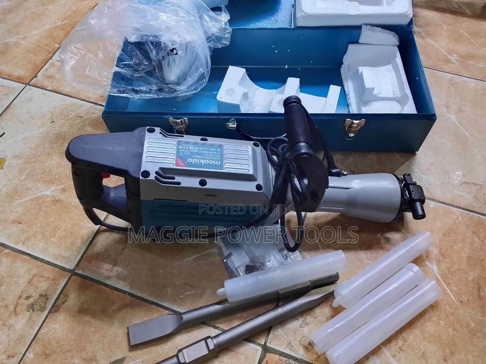 Well Performing and Professional Meakida Demolisher