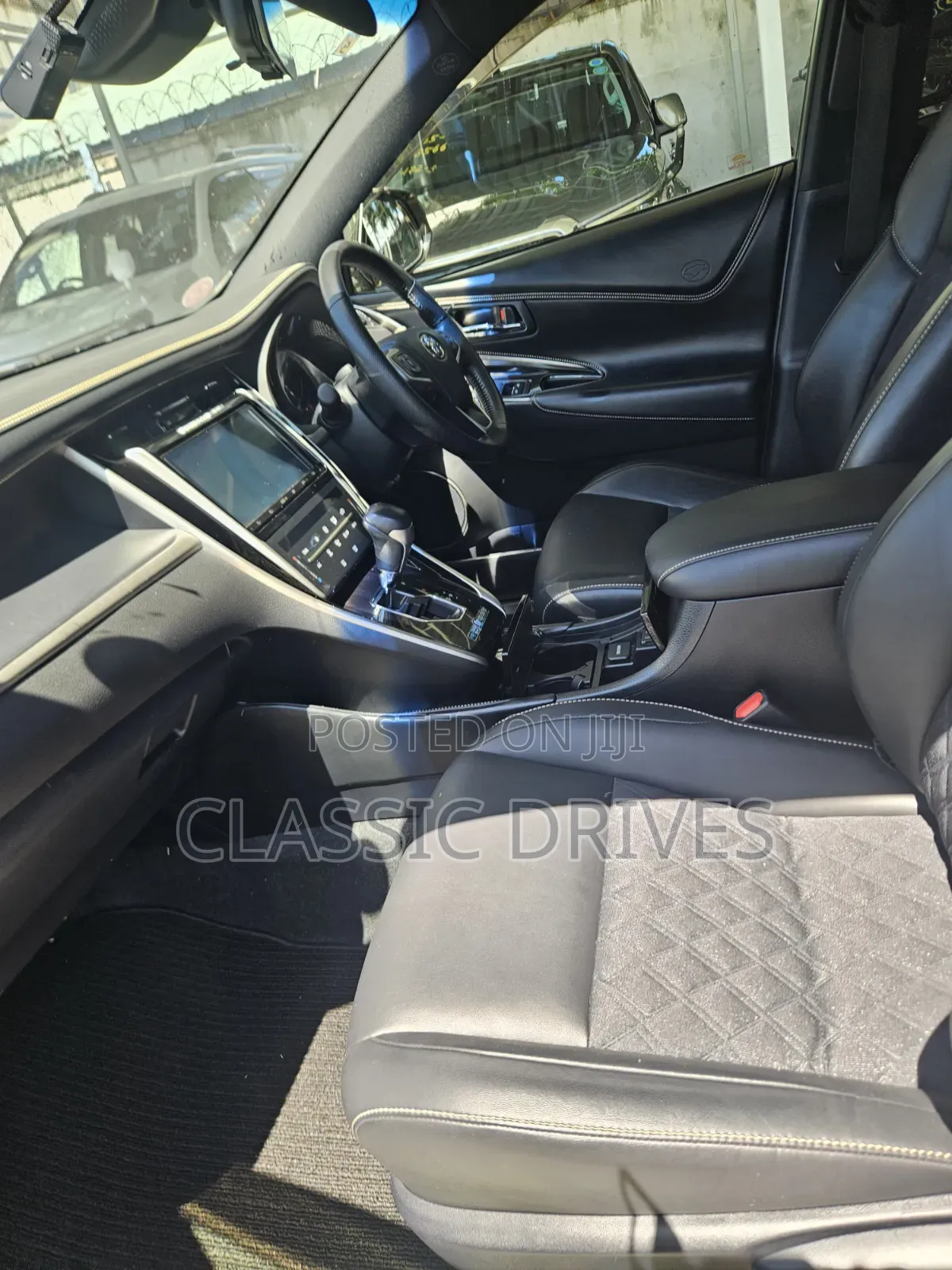 Toyota Harrier 2019 White