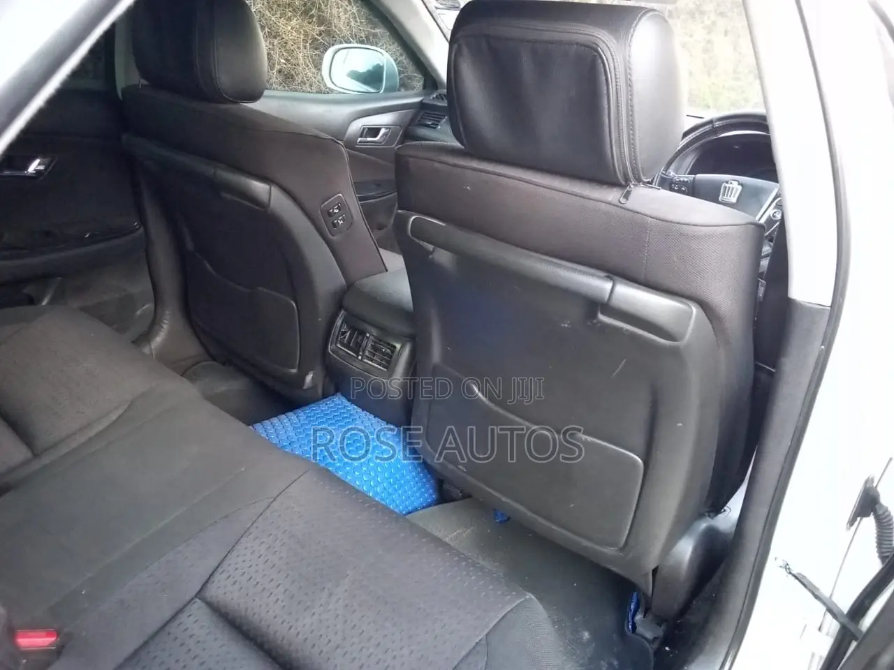 Toyota Crown 2008 White