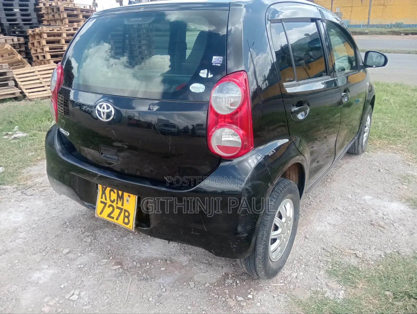 Toyota Passo 2010 Black